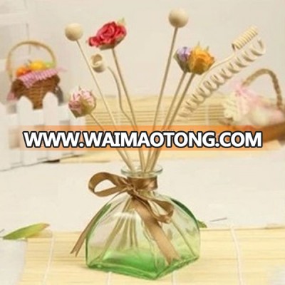 Decorative glass bottle reed diffuser with rattan stick wholesale